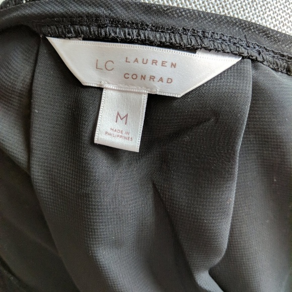 [Lauren Conrad] Side Bow Lace Tunic Sz M - Picture 8 of 8